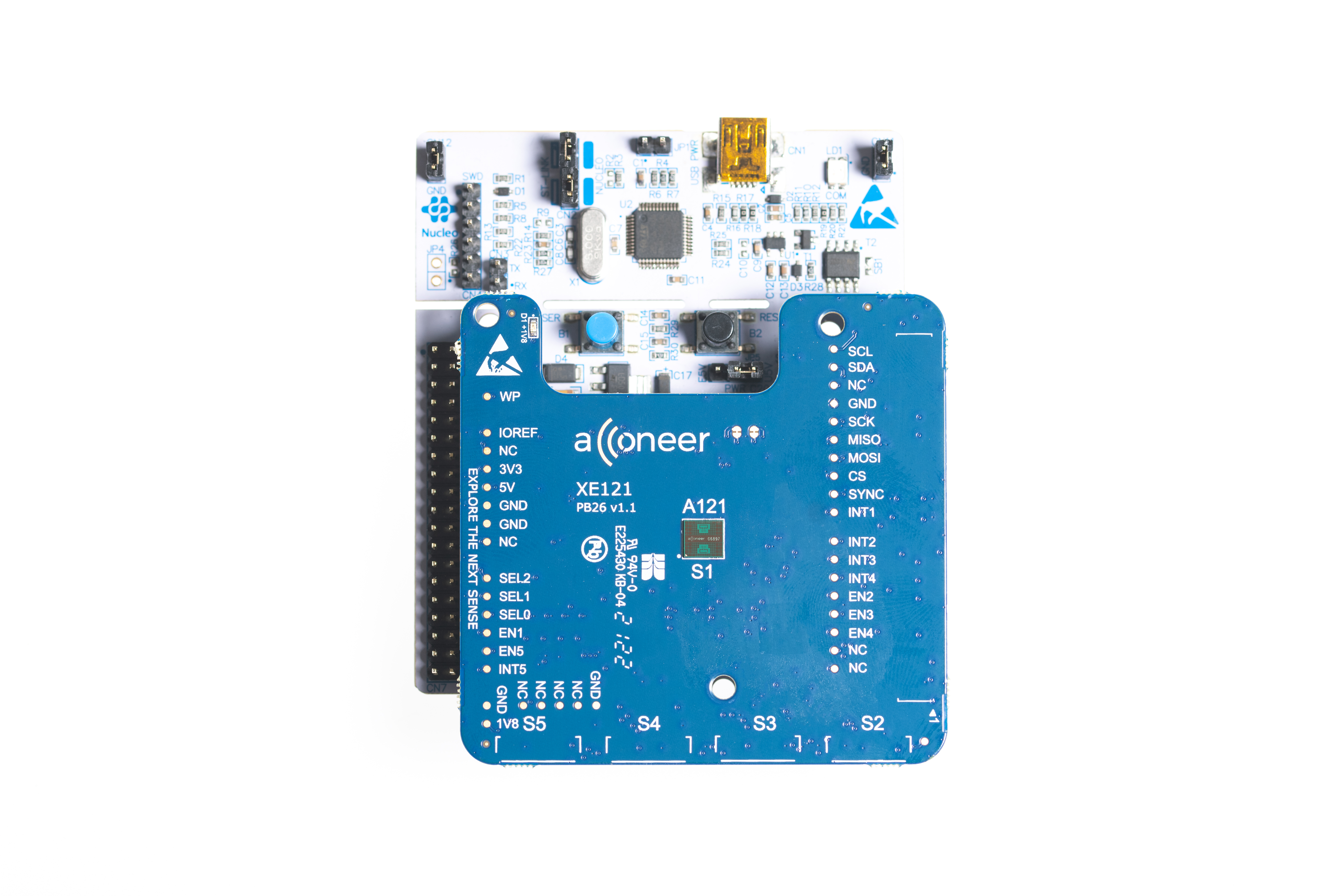 ../../_images/nucleo_xe121_assembled.jpg